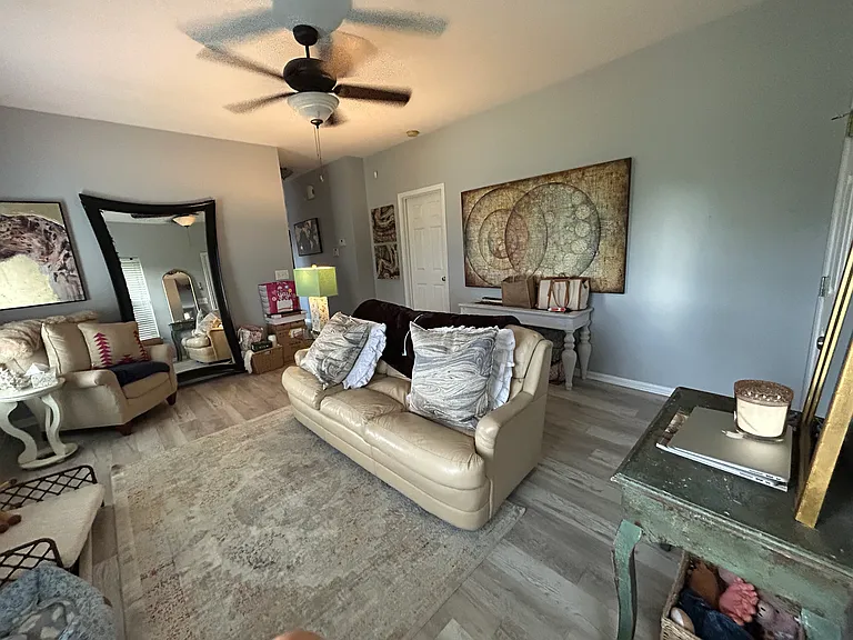 375 Northwood St — Photo 3