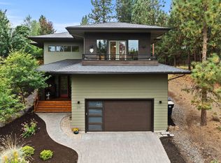 2742 NW Rainbow Ridge Dr, Bend, OR 97703