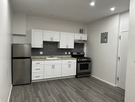 Rented by Diamond Mine Real Estate, LLC | media 11