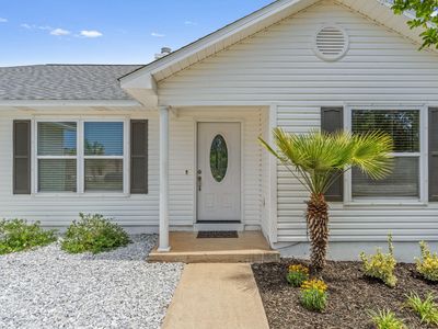8078 4th St, Navarre, FL, 32566