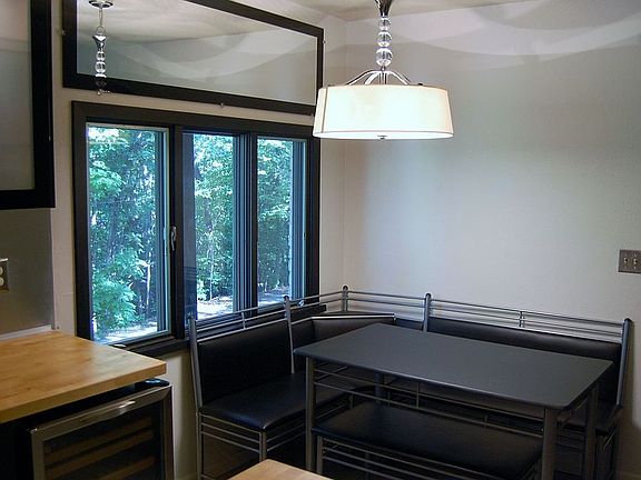 Kitchen/Breakfast nook