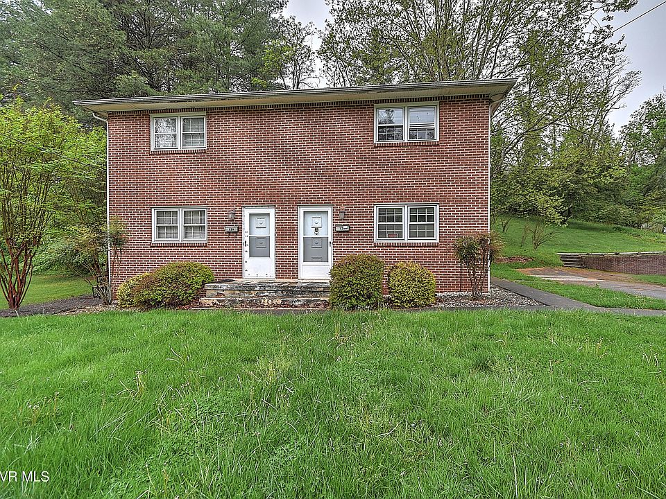 1st image of 126-128 Sycamore Dr