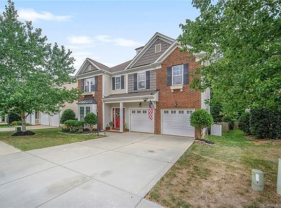 4th image of 4507 Hampstead Heath Dr