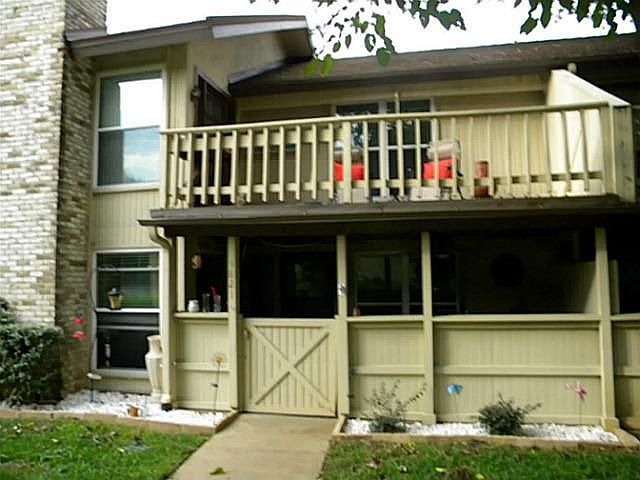 1st image of 5821 Chimney Wood Cir