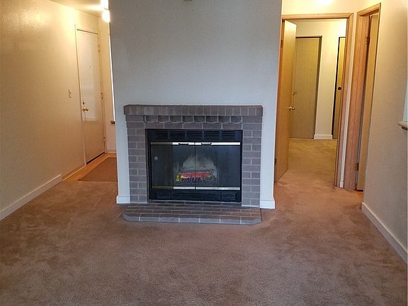 2nd image of 6700 NE 182nd St APT B207