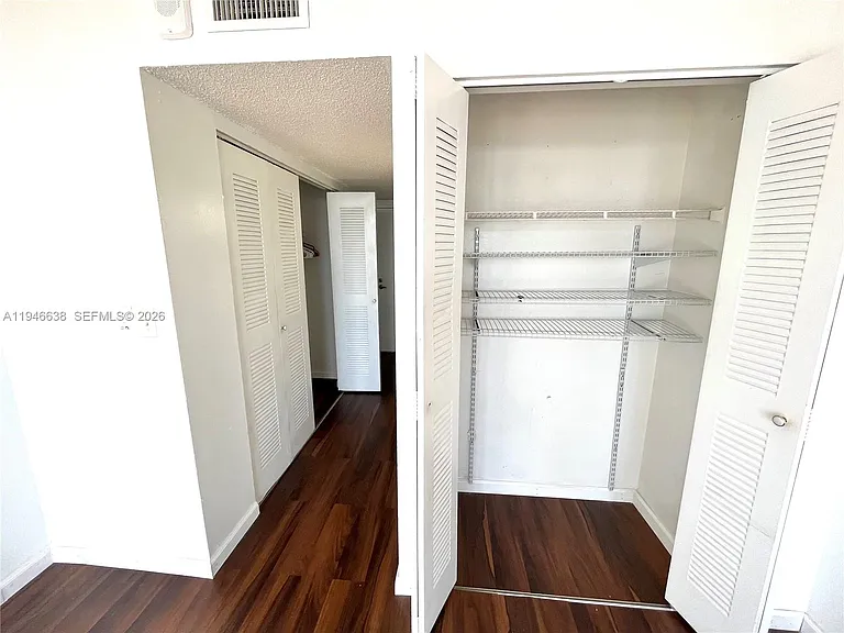 7601 E Treasure Dr #1604 — Photo 11