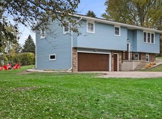 6090 Rattman Rd, Madison, WI 53718