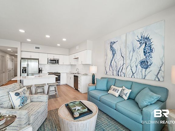 5th image of 903 W Beach Blvd #412