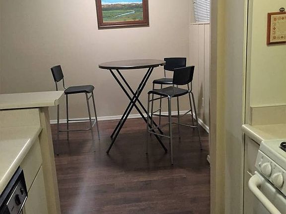 5th image of 1701 W Tuckey Ln #223
