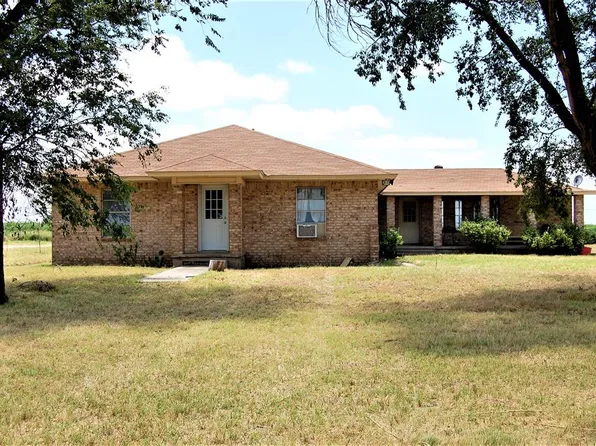 2334 County Road 102, Roscoe, TX 79545