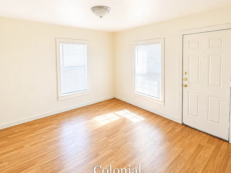 424 W Green Ave — Photo 7