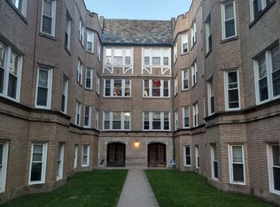 6317 N Artesian Ave APT 3W, Chicago, IL 60659