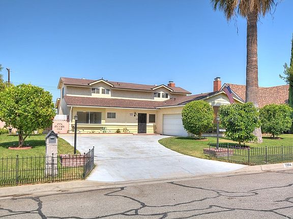 3rd image of 5984 McKinley Ave