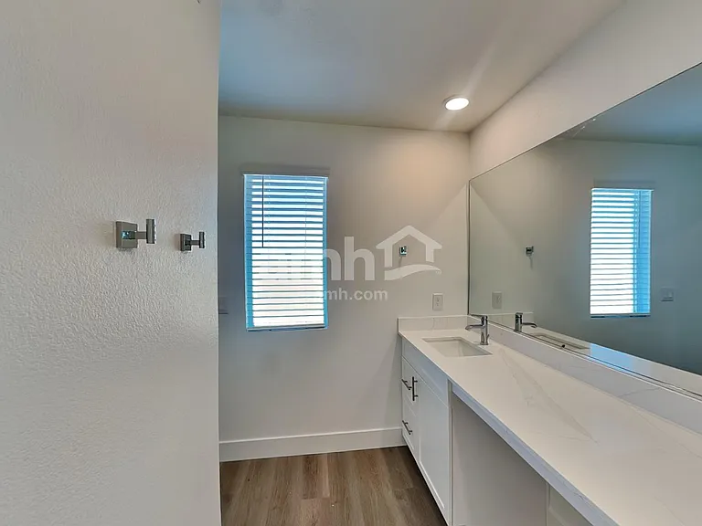 5734 Las Vegas Creek St — Photo 12