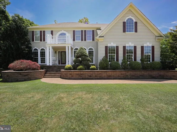 203 Cherry Tree Ct, Franklinville, NJ 08322