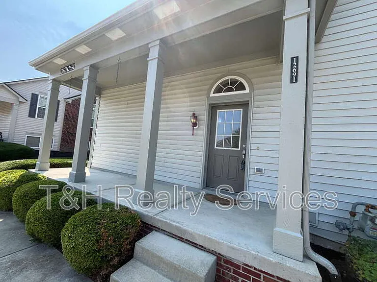 12691 Leah Ln — Photo 3