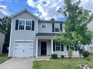 2732 Maybrook Crossing Dr, Raleigh, NC 27610