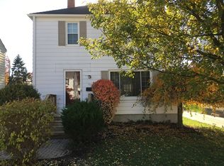212 Johnson Ave, Cuyahoga Falls, OH 44221