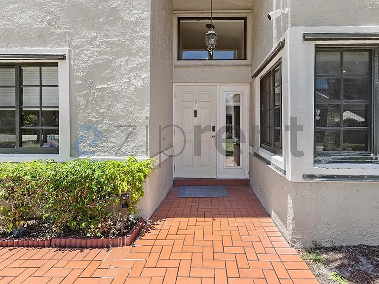 5140 NW 11th Dr — Photo 30