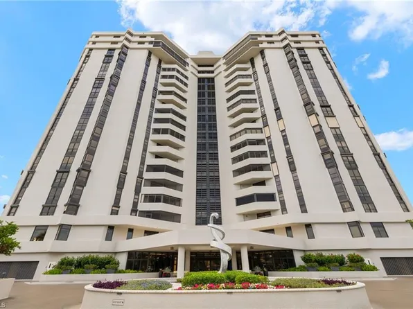 6001 Pelican Bay BLVD #1205, NAPLES, FL 34108