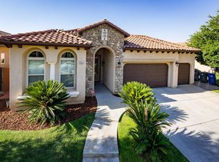 5823 E Byrd Ave, Fresno, CA 93727