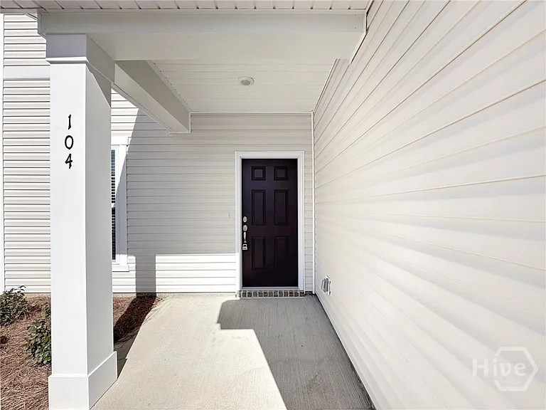104 Fenway St — Photo 2