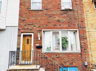 1102 W Porter St, Philadelphia, PA 19148