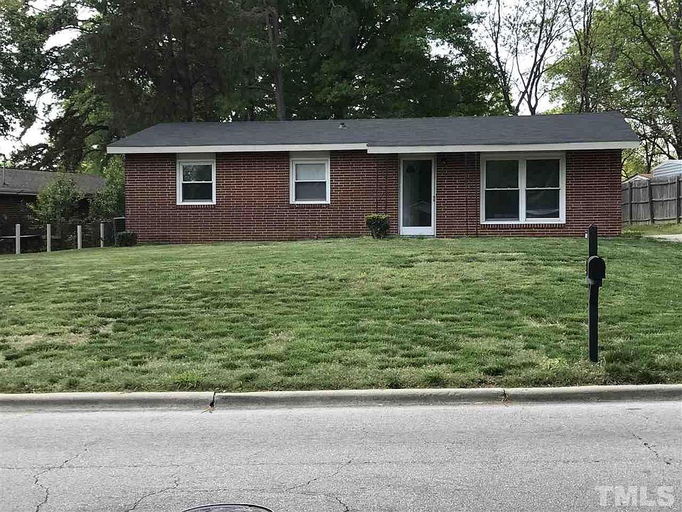 2nd image of 706 Beverly Dr