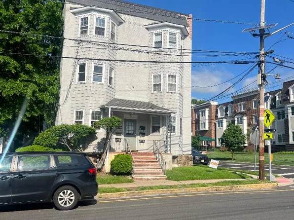 9 Cedar St, Garwood, NJ