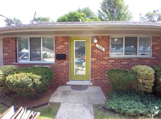 1020 Laprairie St, Ferndale, MI