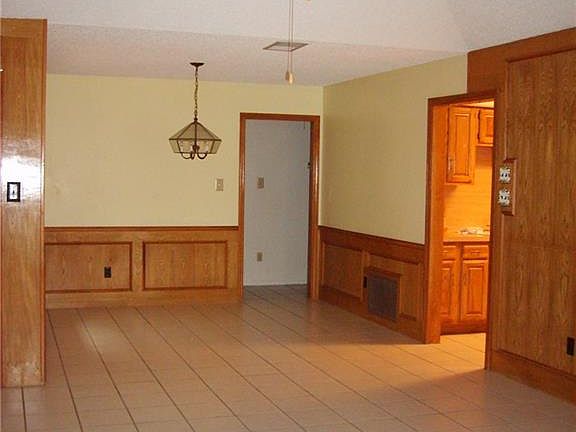 5th image of 2135 Artherfield Dr