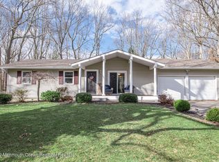 32 Buckingham Dr, Jackson, NJ