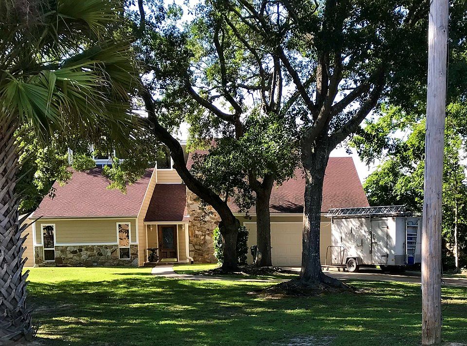 2nd image of 7724 Puna Pl