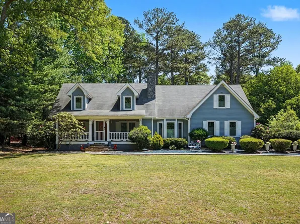 180 Roxboro Ct, Fayetteville, GA 30215