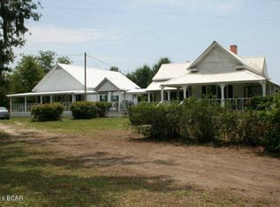 6485 Blue Springs Rd, Grand Ridge, FL 32442