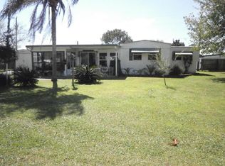 119 Michigan St, Crescent City, FL 32112