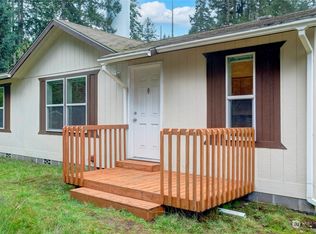 10604 Suncrest Dr, Anderson Island, WA