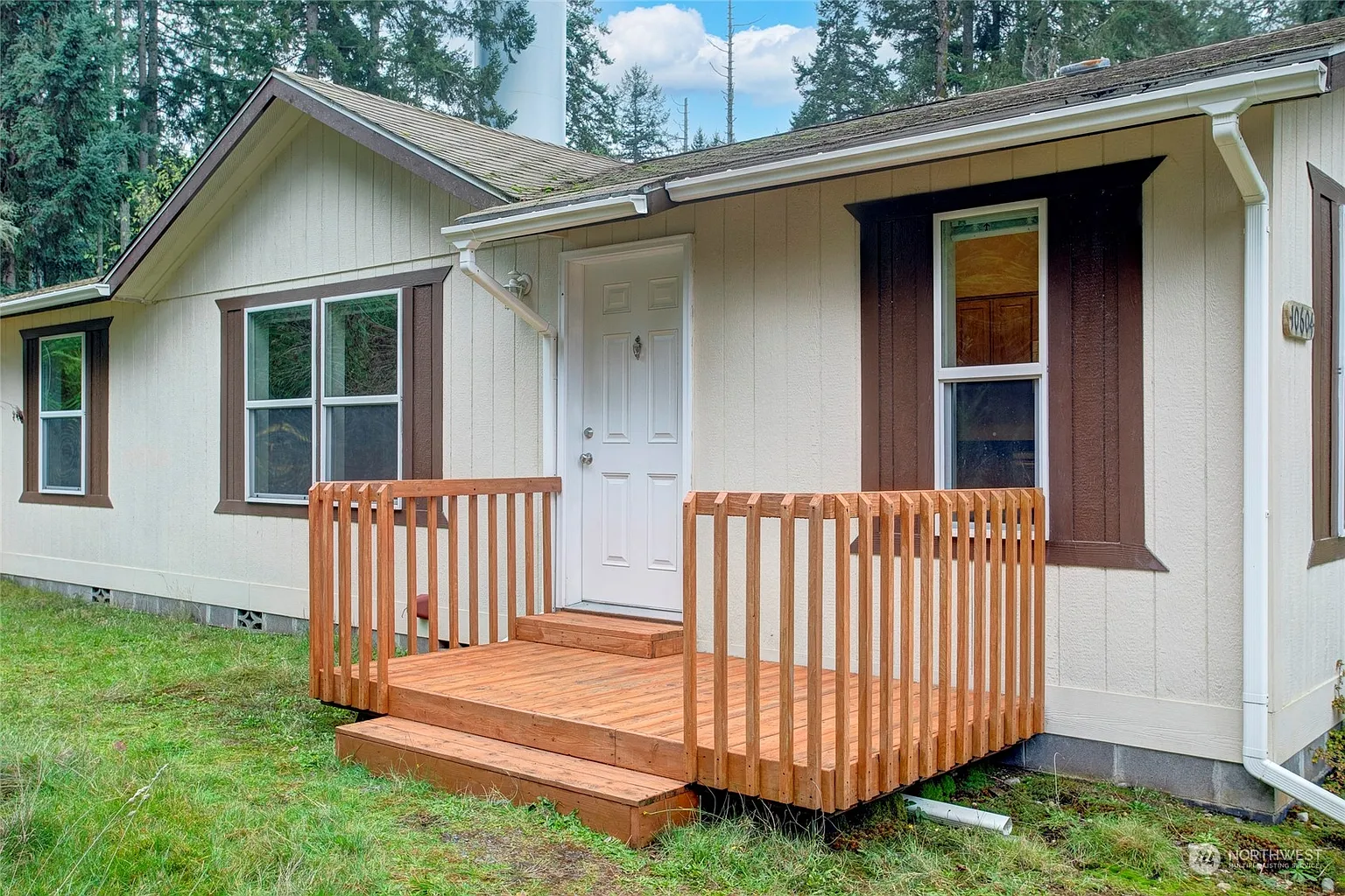 10604 Suncrest Drive photo 1