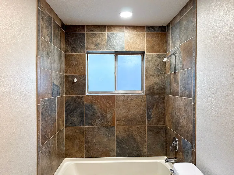 50351 Bryant St — Photo 12