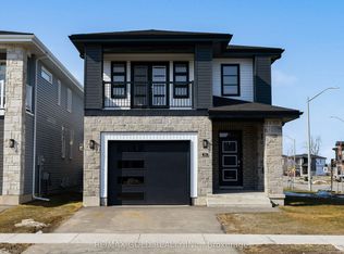 33 Walden Pond Dr, Loyalist, ON K7N 0E7