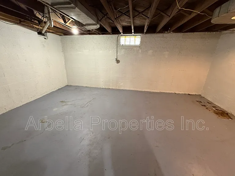1437 Valley St — Photo 22