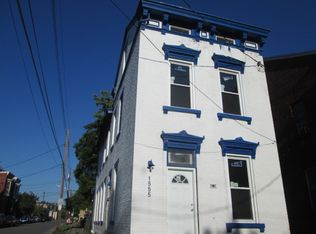 1555 Greenup St, Covington, KY 41011