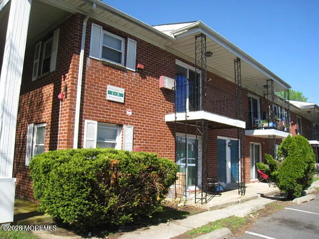 45 Broad St #2 — Photo 4