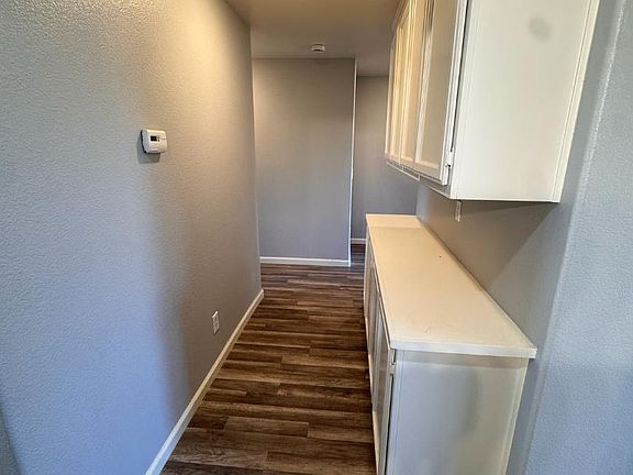 5th image of 1202 Carmelo St