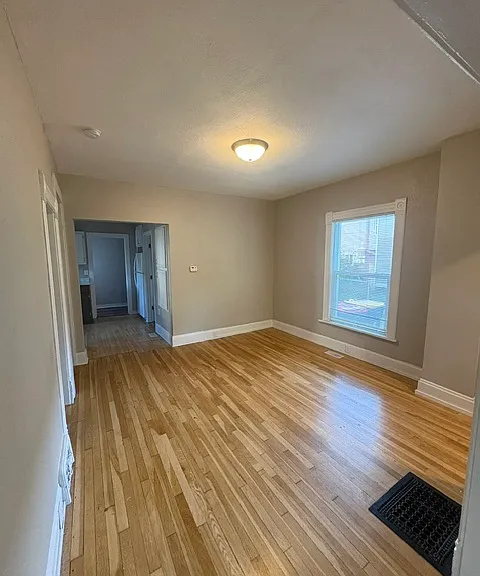 47 Trowbridge St NE — Photo 3