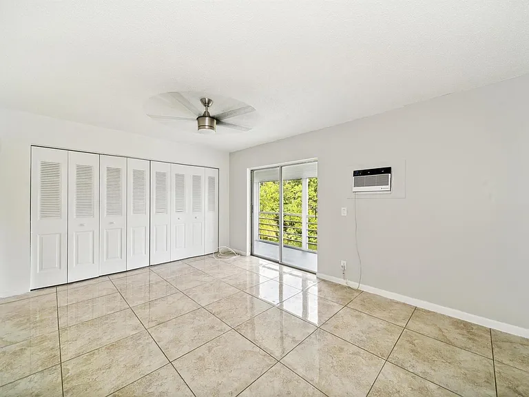 114 Northampton St #114-114-F — Photo 12