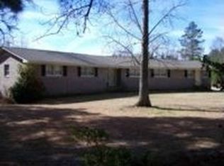 1202 Mount Tabor Rd, Red Springs, NC 28377