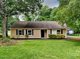 8101 Beacon Hills Rd, Indian Trail, NC 28079