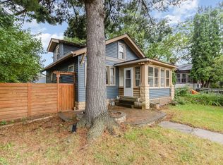 1134 Charles Ave, Saint Paul, MN 55104