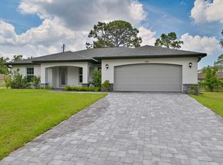9224 Pineapple Rd, Fort Myers, FL 33967